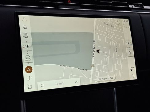 New 2025 Land Rover Range Rover SE image 15