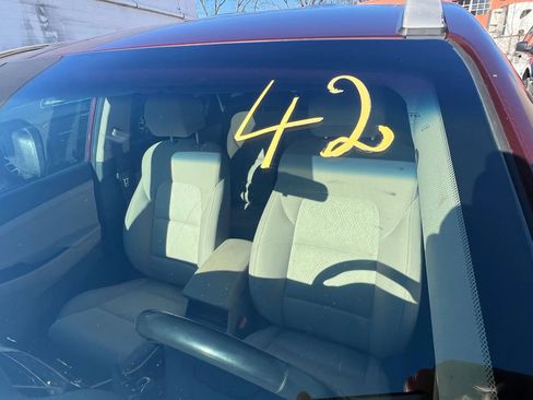 Used 2017 Hyundai Tucson Sport image 35