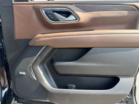 Used 2022 Chevrolet Tahoe High Country image 17