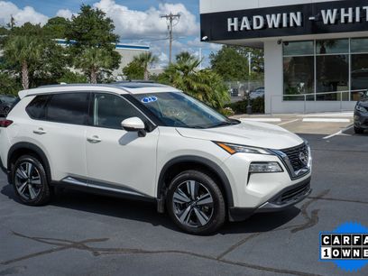 Used 2023 Nissan Rogue SL