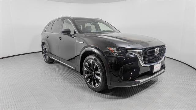 Used 2024 MAZDA CX-90 Plug-In Hybrid w/ Premium Plus AWD/4WD image 11