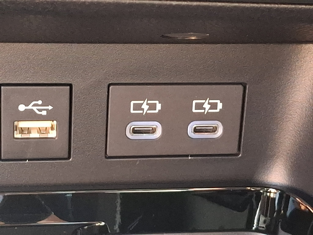 New 2026 Toyota Camry XLE w/ Premium Plus Package FWD image 21