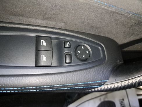 Used 2017 BMW M2 image 28