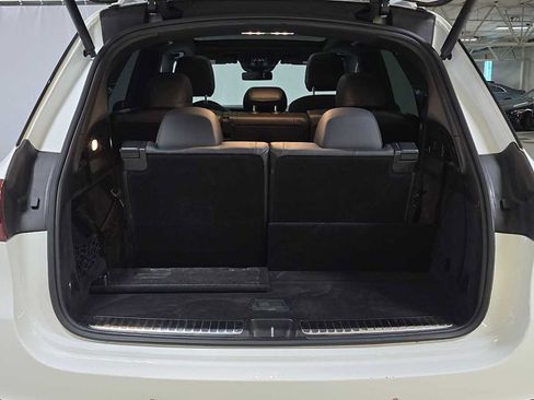 Used 2024 Mercedes-Benz GLE 350 GLE 350 w/ 3rd Row Seat Package image 18