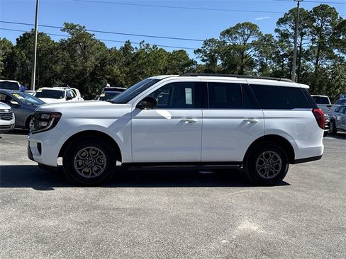 Used 2025 Ford Expedition Active image 7