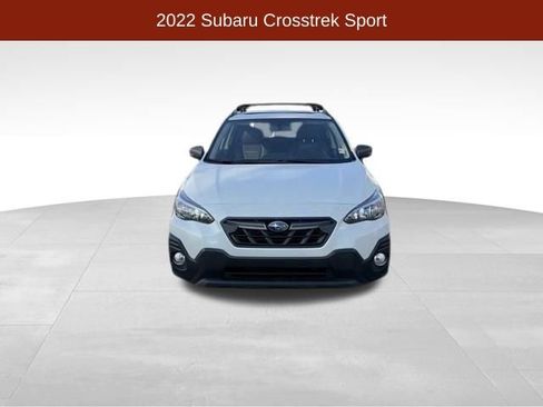 Used 2022 Subaru Crosstrek 2.5i Sport w/ Moonroof Package AWD/4WD image 2