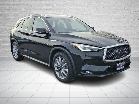 Used 2020 INFINITI QX50 Luxe w/ Navigation Package image 3
