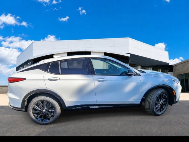 New 2026 Buick Envista Sport Touring w/ Convenience I Package FWD image 8