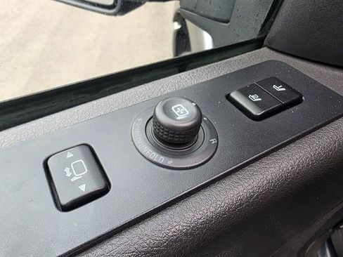 Used 2011 Ford F350 Lariat w/ Lariat Ultimate Pkg AWD/4WD image 15
