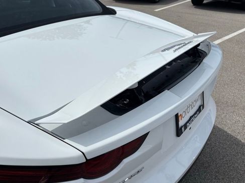 Used 2019 Jaguar F-TYPE Convertible RWD image 32