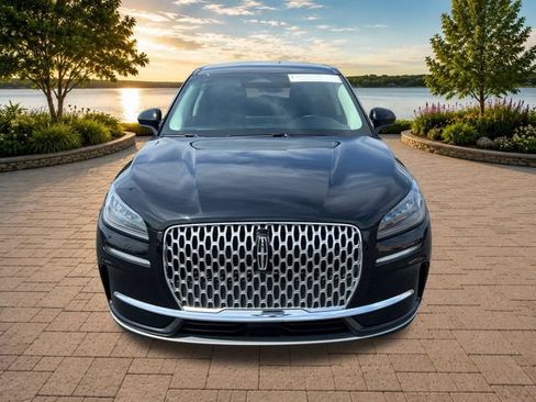 Certified 2024 Lincoln Corsair AWD image 12