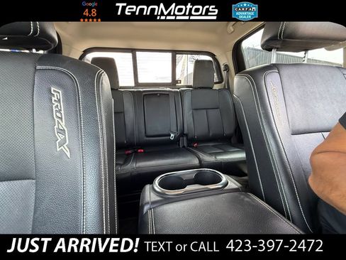 Used 2018 Nissan Titan PRO-4X w/ Pro-4x Convenience Package AWD/4WD image 24