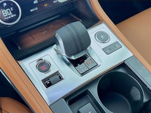 New 2026 Jaguar F-PACE R-Dynamic S image 19