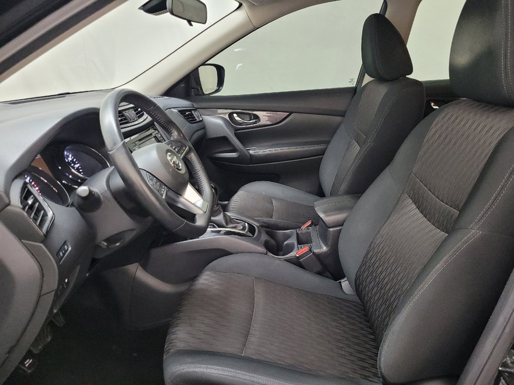 Used 2019 Nissan Rogue SV AWD/4WD image 17