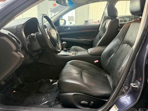 Used 2011 INFINITI G25 x w/ Moonroof Pkg AWD/4WD image 11