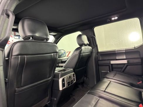 Used 2018 Ford F150 Lariat image 14