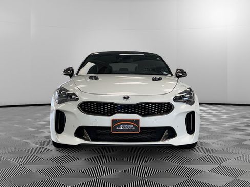 Used 2021 Kia Stinger GT1 AWD/4WD image 3