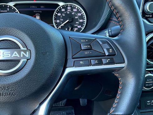 Used 2024 Nissan Sentra SR w/ SR Premium Package image 19