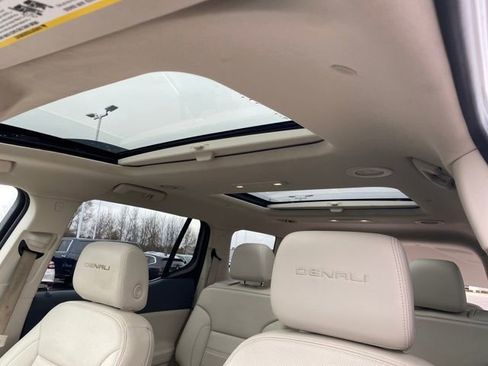 Used 2023 GMC Acadia Denali w/ LPO, Floor Liner Package FWD image 15