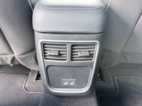 Used 2023 Dodge Charger SXT RWD image 27