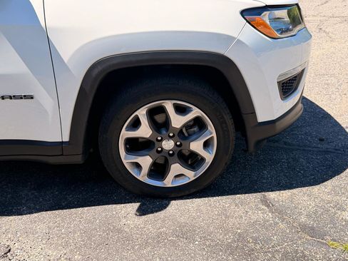 Used 2019 Jeep Compass Sport FWD image 16