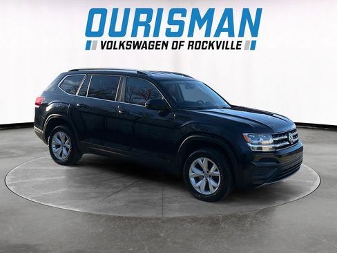 Used 2018 Volkswagen Atlas S image 1