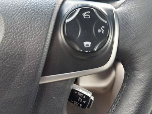 Used 2012 Toyota Camry XLE FWD image 26