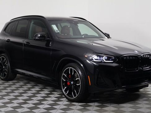 Used 2023 BMW X3 M40i w/ Premium Package image 3