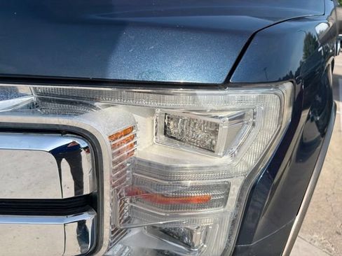 Used 2018 Ford F150 Lariat w/ Equipment Group 502A Luxury AWD/4WD image 41