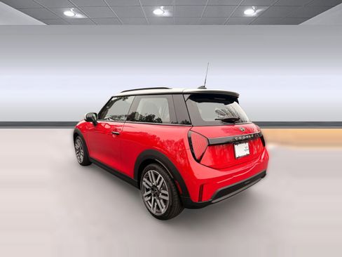 Used 2026 MINI Cooper S FWD image 3