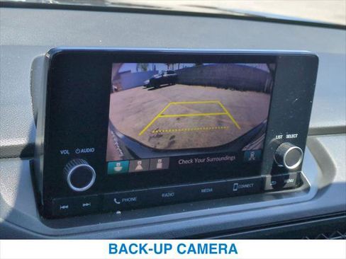 Used 2023 Honda Accord EX image 18