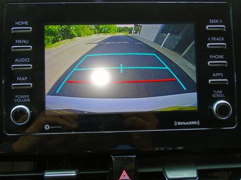 Used 2021 Toyota Camry SE image 20