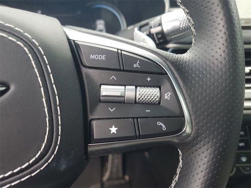 Used 2025 Genesis G70 3.3T Advanced w/ Sport Prestige Package image 20