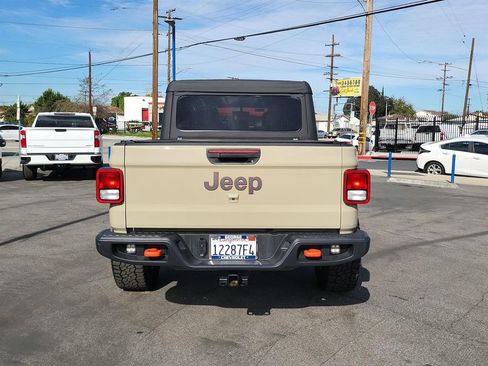 Used 2022 Jeep Gladiator Mojave w/ Trailer Tow Package image 30