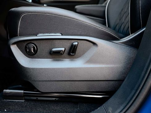 New 2025 Volkswagen Atlas Cross Sport SEL Premium R-Line image 19