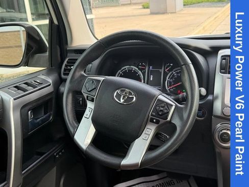 Used 2022 Toyota 4Runner Limited AWD/4WD image 14