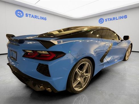 Used 2022 Chevrolet Corvette Stingray Premium Cpe w/ Z51 Performance Package image 4