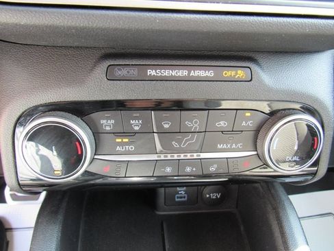 Used 2022 Ford Escape SE w/ Convenience Package AWD/4WD image 18