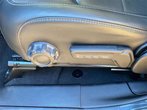 Used 2022 Jeep Gladiator Overland w/ Popular Equipment Package image 15