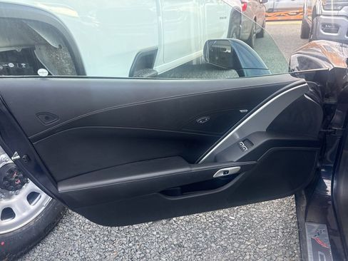 Used 2016 Chevrolet Corvette Stingray Coupe w/ Battery Protection Package image 12