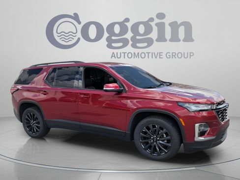 Used 2023 Chevrolet Traverse RS FWD image 7