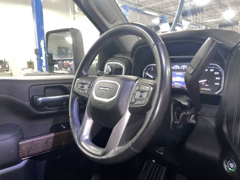 Used 2022 GMC Sierra 3500 Denali w/ Denali Ultimate Package image 29