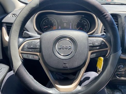 Used 2014 Jeep Cherokee Latitude image 13