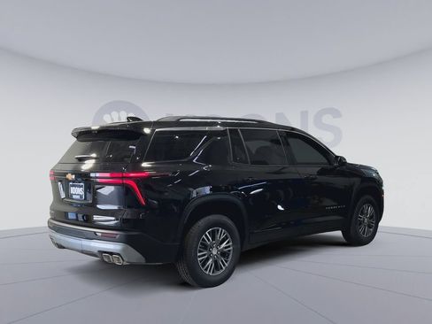 New 2026 Chevrolet Traverse LT w/ Driver Confidence Package FWD image 11