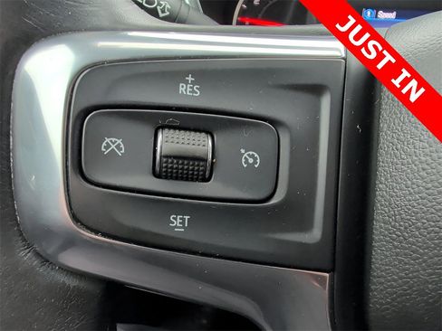 Used 2020 Chevrolet Blazer LT image 17