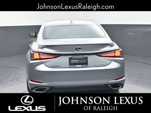 Used 2022 Lexus ES 350 F Sport image 8