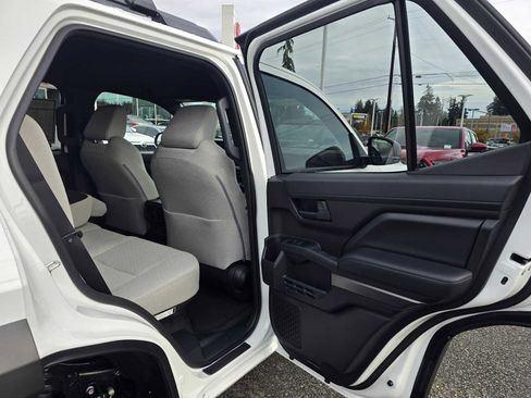 Certified 2025 Toyota 4Runner SR5 image 13