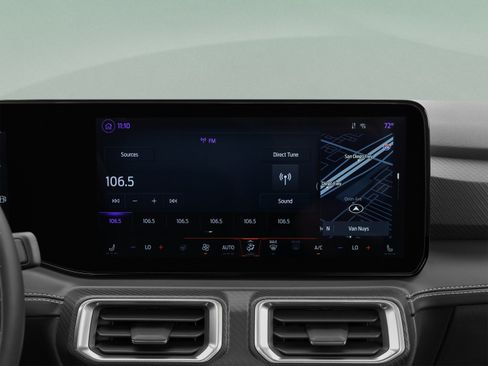 Used 2025 Ford Mustang Coupe RWD image 13