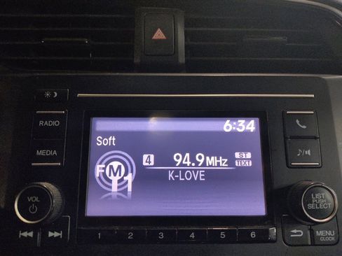 Used 2020 Honda Civic LX image 25