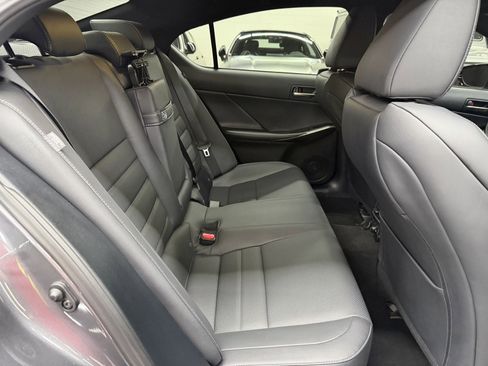 Used 2023 Lexus IS 500 image 23